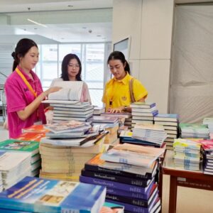 LINE_ALBUM_หนังสือมือสอง-กค-กย-68_250813_20
